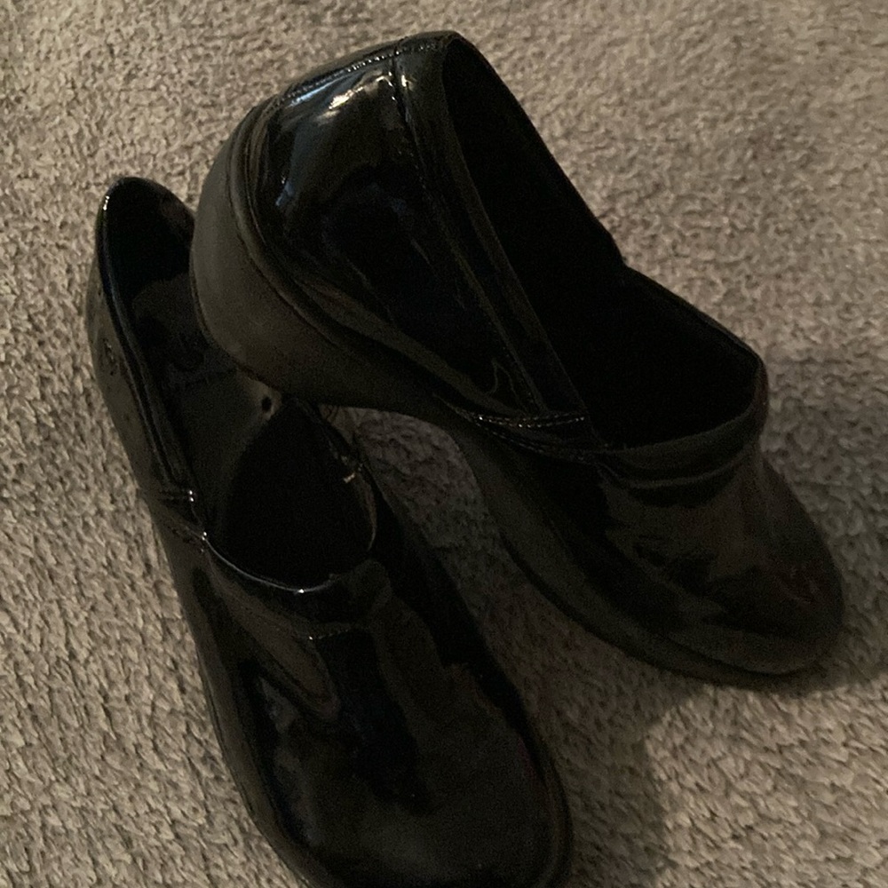 Nursing clogs/shoes
